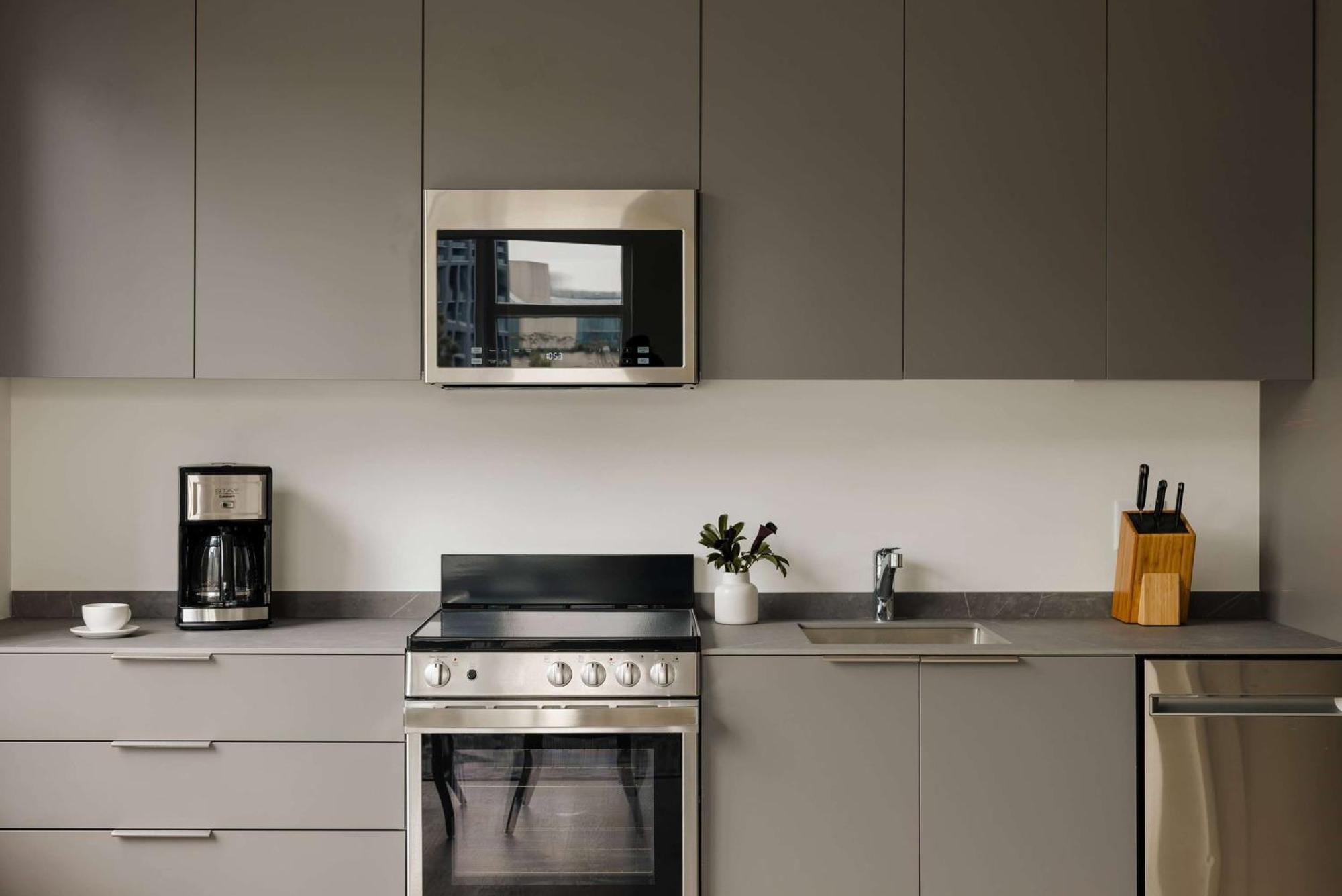 Reside Noma, A Wyndham Residence Вашингтон Экстерьер фото